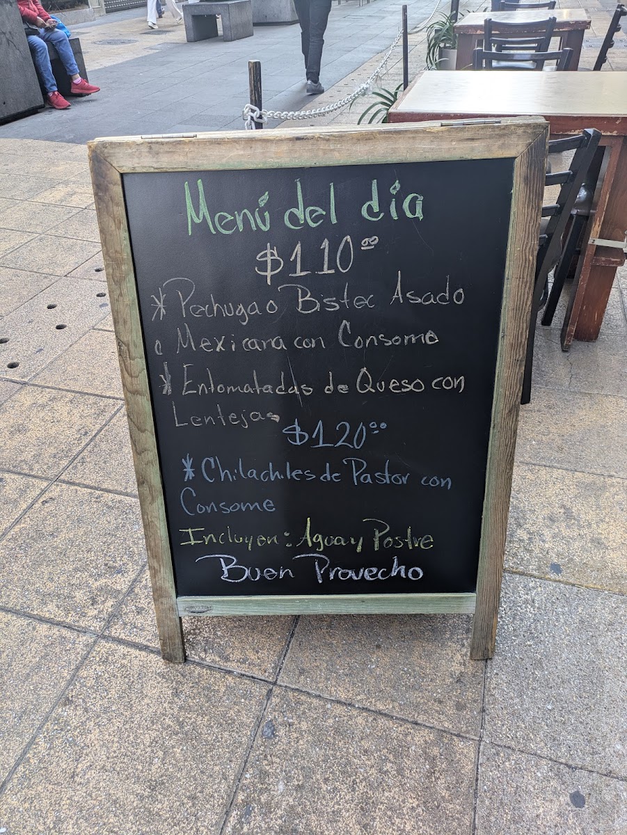 Los Chilangos Menu - Image 1